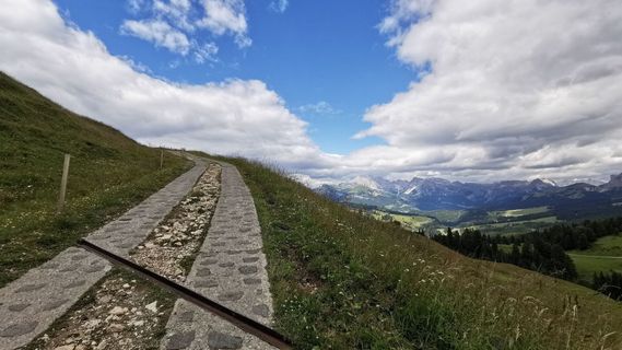 Fotografia z Bernd Schmitt na trase