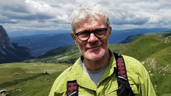 Fotografija s spletne strani Bernd Schmitt na poti