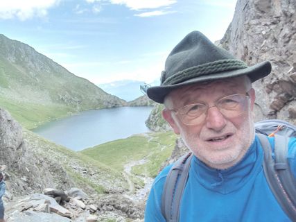 Zdjęcie z Gabriele Cucchi wzdłuż trasy