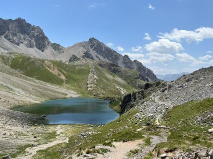 Zdjęcie z Toni Lerda wzdłuż trasy