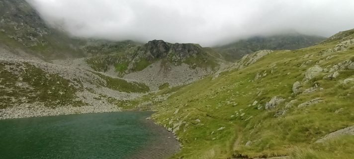 Zdjęcie z Gabriele Cucchi wzdłuż trasy
