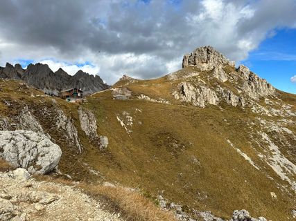 Fotografija s spletne strani Andreas Mader na poti