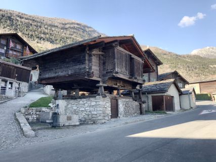Fotografija s spletne strani GabrielSR76 na poti