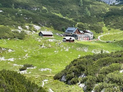 Fotografija s spletne strani Michael Bauer na poti