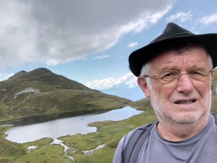 Zdjęcie z Gabriele Cucchi wzdłuż trasy
