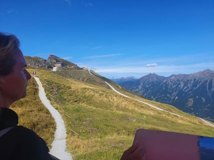 Fotografija s spletne strani Holm Trittel na poti