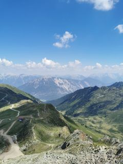 Fotografija s spletne strani joergen na poti