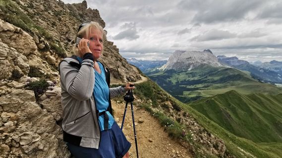 Fotografija s spletne strani Bernd Schmitt na poti