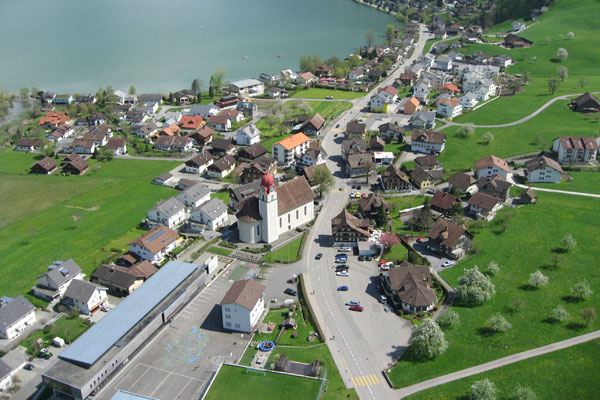 Lauerz