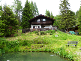 Logo Ausspannalm - Hütte/Selbstversorgerhütte