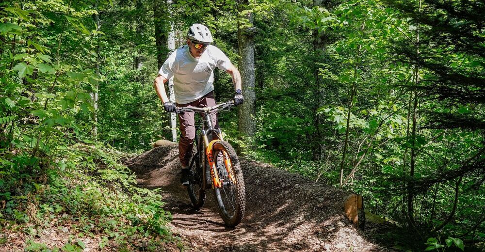 Double track mountain biking online