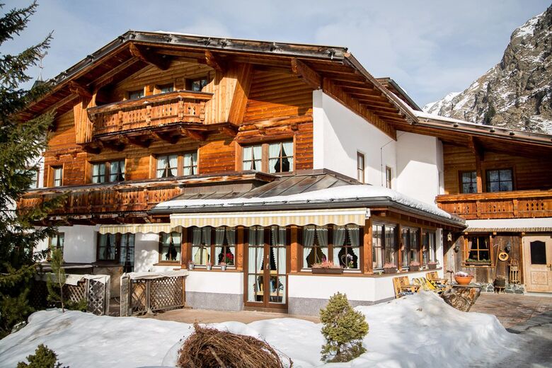 Apartpension Almhof