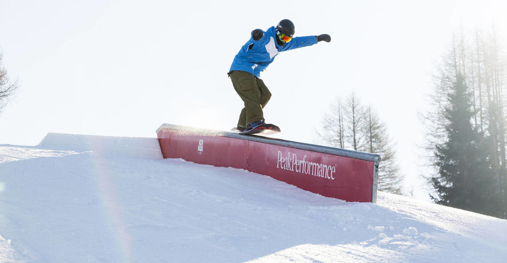 snowboard park box