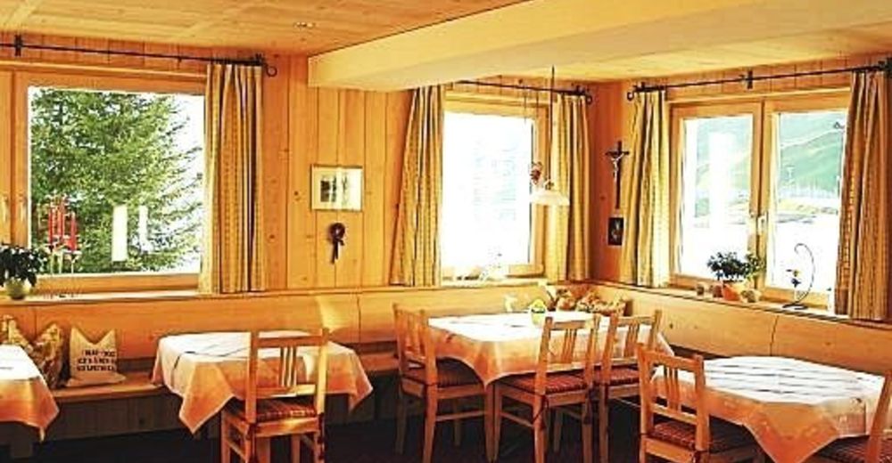 BERGFEX Waldhof Pension / Apartment Lech am Arlberg Lech Zürs am