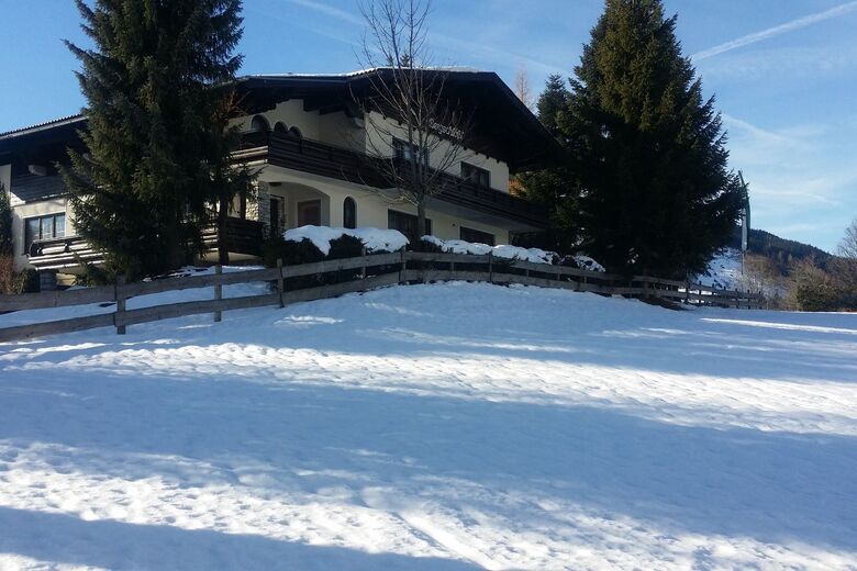 Bergschlößl Haus Garni