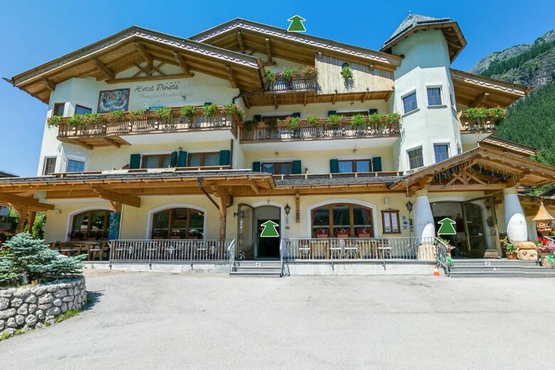 Pineta Pastry Hotel