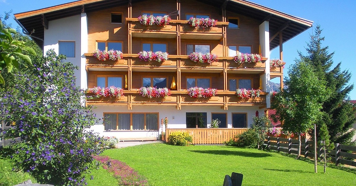 Gästehaus Zedlacherhof: Pension / Ferienwohnung Matrei In Osttirol ...