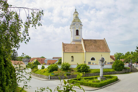 Kirche Heilige Elisabeth in Ginzersdorf