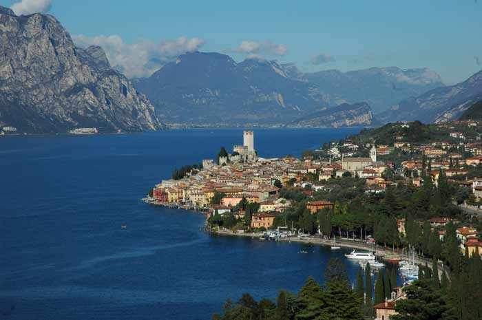 malcesine kartta BERGFEX: Panoramakortti Malcesine: Kartta Malcesine   Vuoriniitty 