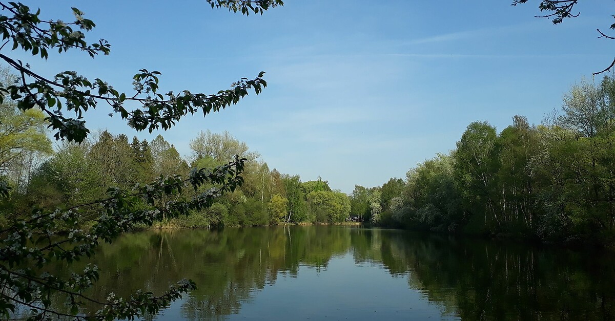 Schloß Notzing und die Weiher im Moos Oberding, Bayern BERGFEX