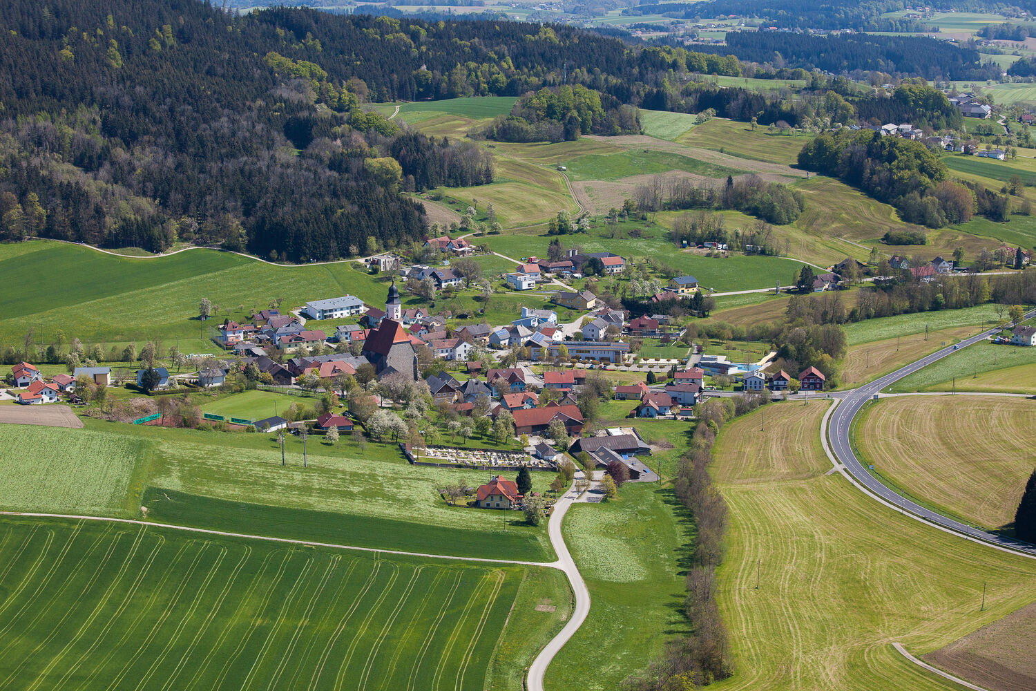 Zell am Pettenfirst