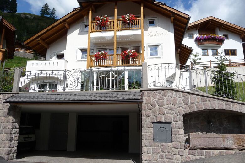 Villa Ladinia