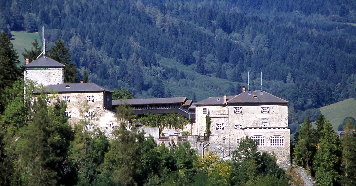BERGFEXSehenswürdigkeiten Schloss Forchtenstein Neumarkt in der