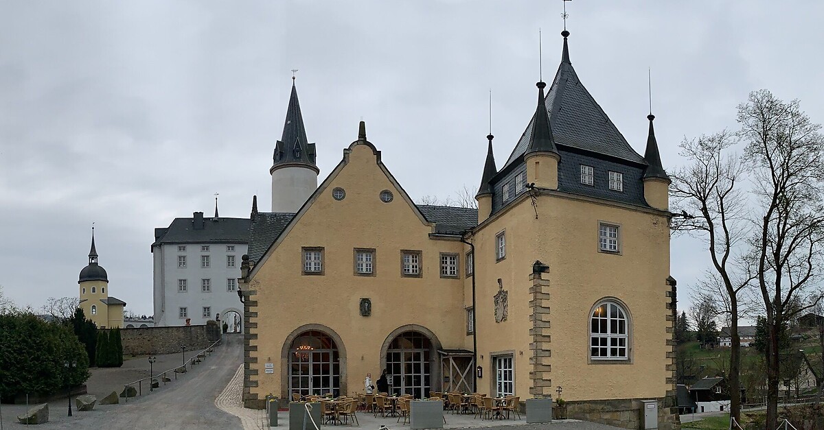 Neuhausen/Erzgebirge nach Seiffen über den Schwartenberg BERGFEX