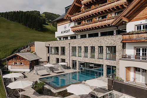 ALMGUT Mountain Wellness Hotel ****S