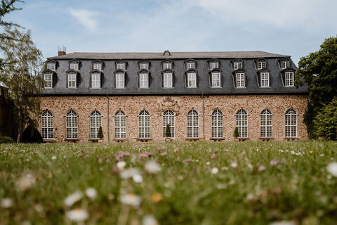 Lustgarten mit Orangerie