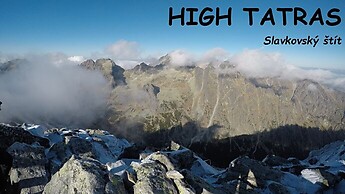 Walking alone, in the High Tatras (Vysoké Tatry, Nový Smokovec - Slavkovský štít)