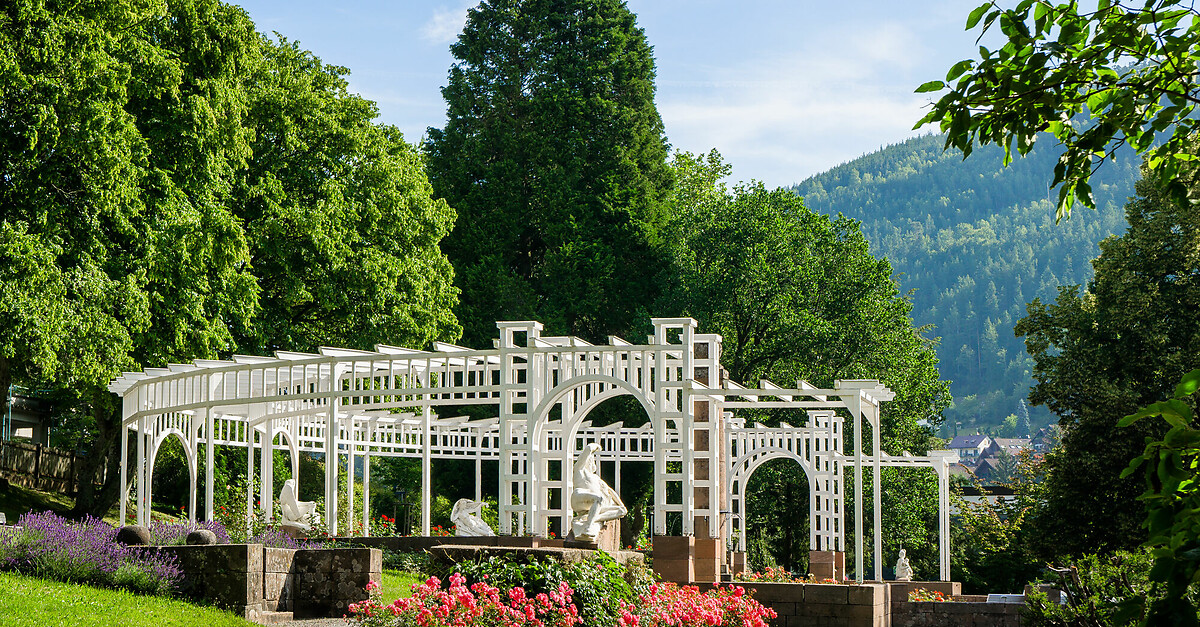 BERGFEX-Sehenswürdigkeiten - Kurpark Bad Wildbad - Bad Wildbad ...