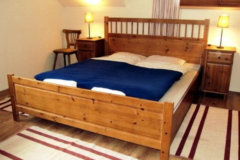Zimmer mit Doppelbett (mit einem Luftraum)