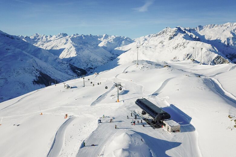 Bergfex Ski Resort Andermatt Oberalp Sedrun Skiing Holiday