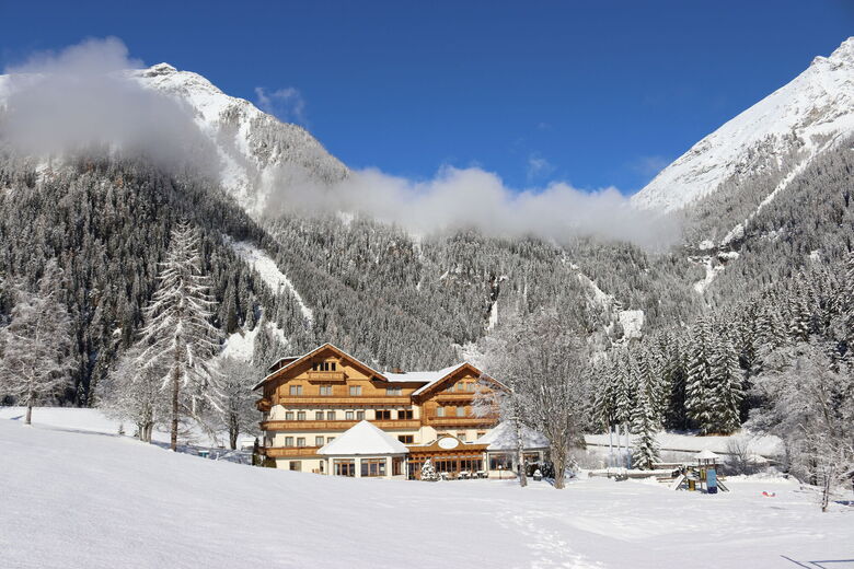 Alpenhotel Badmeister