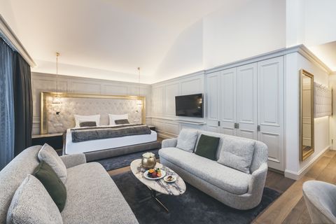 Superior Suite