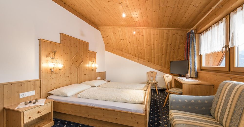 Hotel Senoner Hotel / Farm / Apartment Spinges, Gitschberg Jochtal