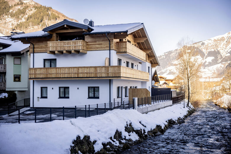 Riverside Rauris Apartments