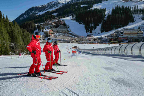 1. Skischule & Skiverleih Kostenzer Fügen-Hochfügen