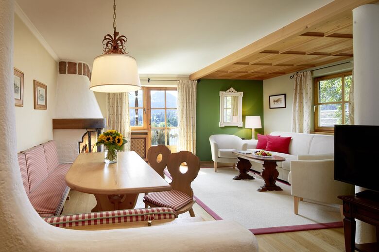 Landsitz Römerhof Suites & Apartments