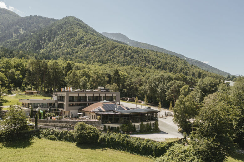 Ramilia Family Apartments