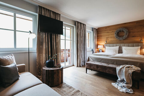 Doppelzimmer - Sonnhof Alpendorf - josalzburg-salzburgerland-skiamade-snowspacesalzburg-alpendorf-oesterreich-wellnessurlaub-urlaubzuzweit-adultsonly