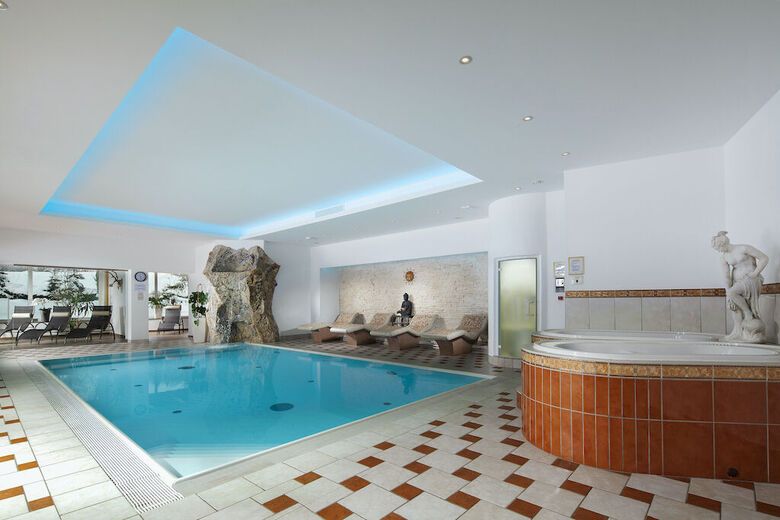 Alpenhotel 