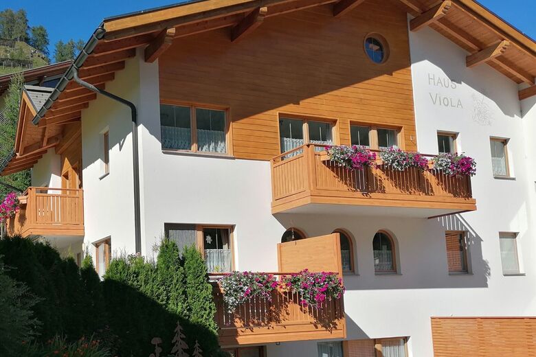 Haus Viola