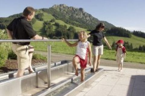 Kneippen im Tannheimer Tal