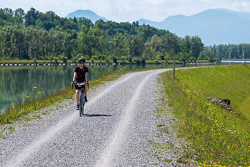 Graveln auf den Wasserradlwegen in Oberbayern