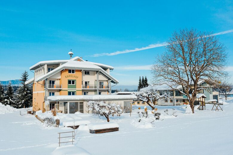 Ferienwohnungen und Bungalows am Faaker See - Karglhof