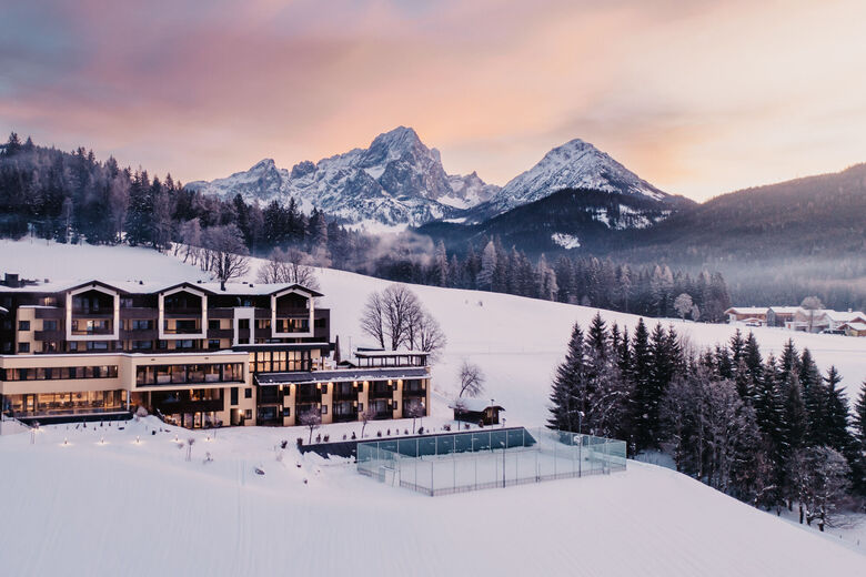 Hotel Neubergerhof