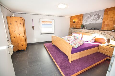 NICKI Schlafzimmer