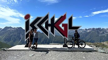 E-MTB Ischgl - Samnaun - Schmuggler Trail - HDR - Dolby Vision 4k 60fps 10.08.21